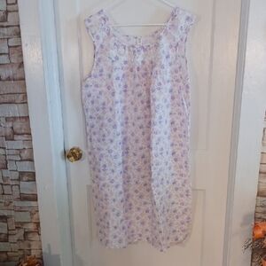 Vintage White and Purple Floral Nightgown New Wirh Tags Xlarge